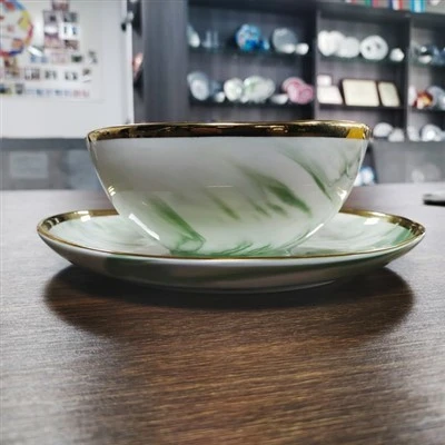 Gold-plated Dinnerware Set With Marble Glaze
