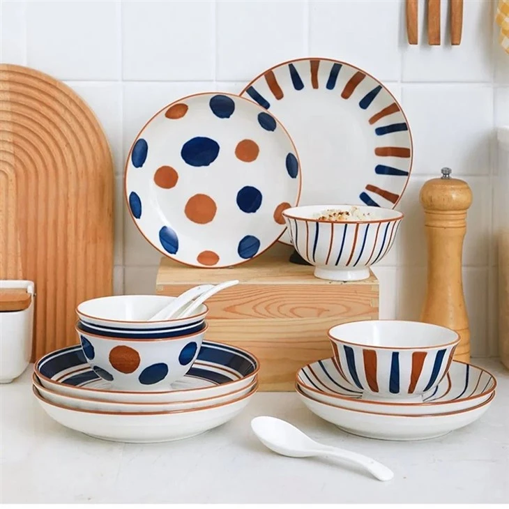 1_Odor-Free-Customizable-Ceramic-Floral-Pattern-Tableware-for-Restaurant-Catering-Service-from-webp