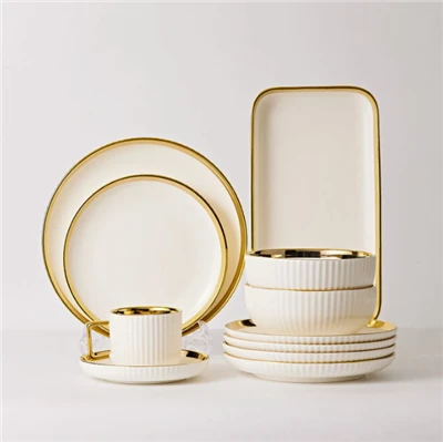 Luxury Porcelain Vertical Ribbed Gold Rim Dinnerware Set