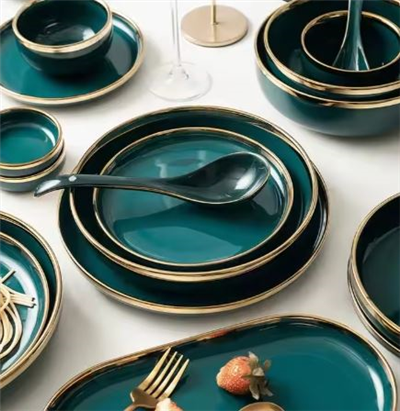 Emerald Green & Gold Rim Ceramic Dinnerware Set