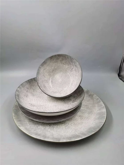 Speckled Reactive Glaze Ceramic Dinnerware Set Speckled Reactive Glaze Ceramic Dinnerware Set